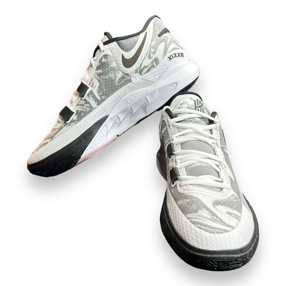 Nike Kyrie 8 Basketball Shoe DJ6017-101 Men's 11.5 White/Black - Picture 5 of 9